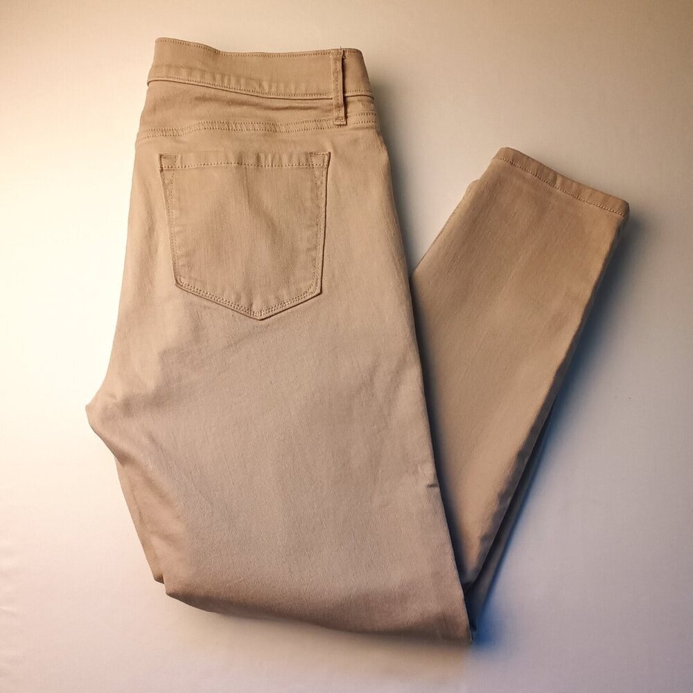 LOFT Women's Skinny Jeans in Beige